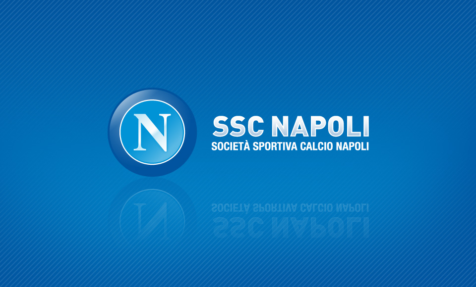 SSC Napoli, su  è record: la maglia ufficiale del Napoli è già in  sold out!