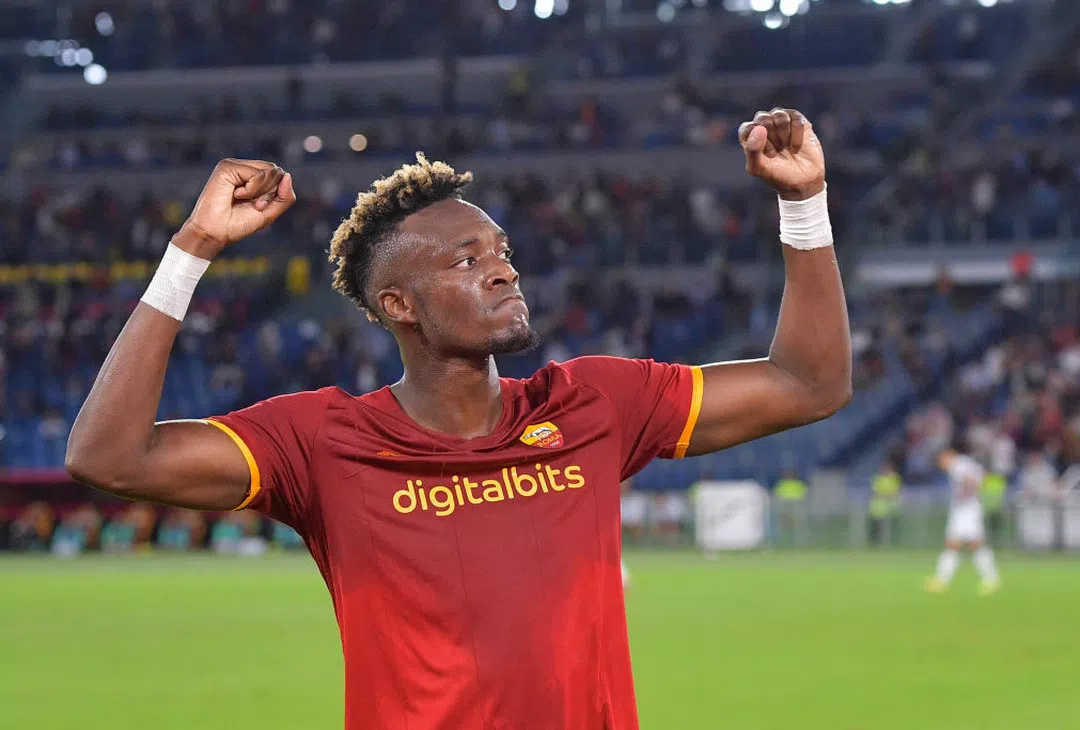 Il 20esimo gol di Abraham guida la Roma: 1-0 all'Atalanta all'intervallo