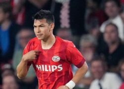 Lozano ancora a segno con il PSV, alcuni tifosi lo rimpiangono sui social