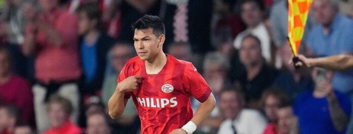 Lozano ancora a segno con il PSV, alcuni tifosi lo rimpiangono sui social